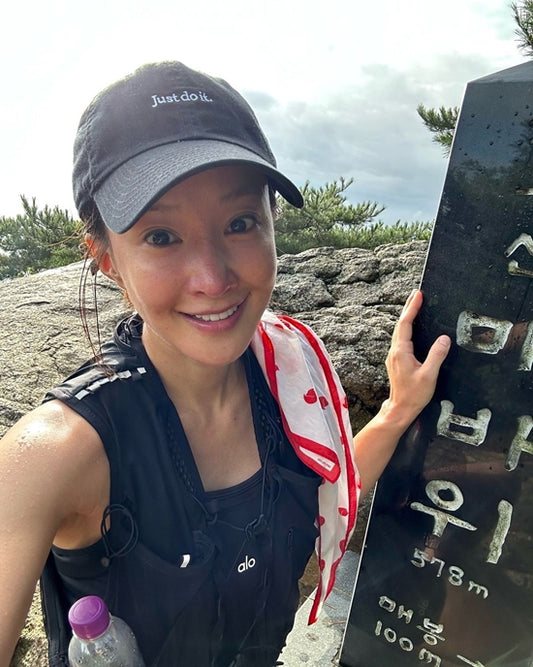 Actress Lee Si-young Shares Exciting Updates and Fitness Journey Ahead of Chuseok Celebrations