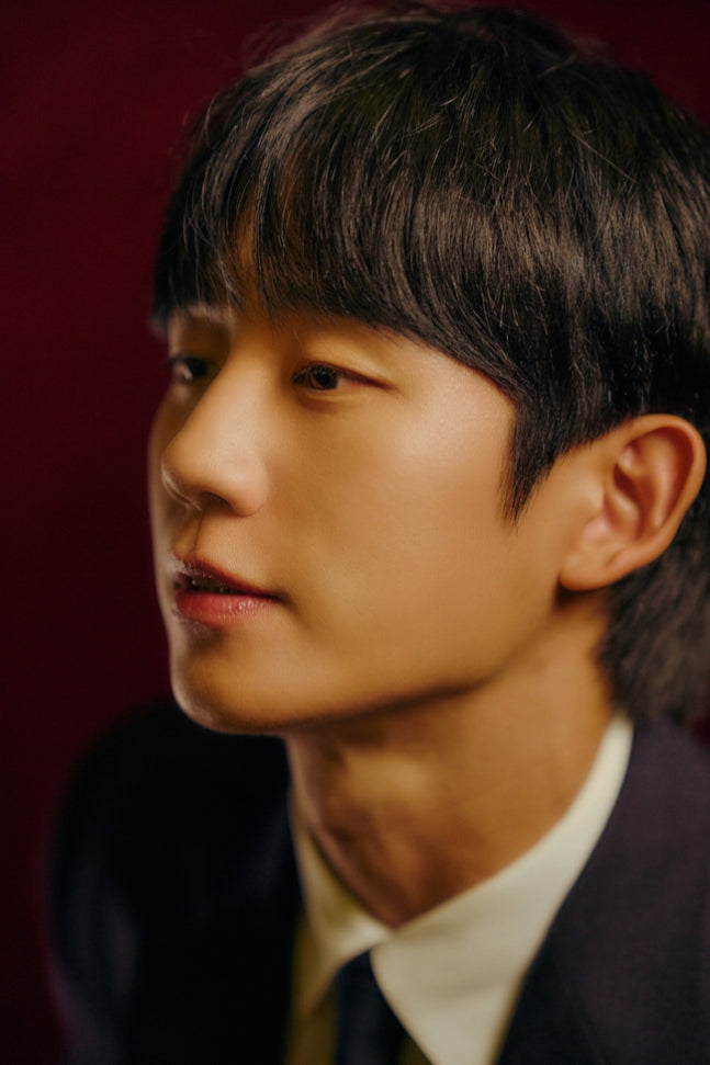 Jung Hae-in Reflects on Dual Roles in 'Veteran 2' and 'Mom's Friend's Son' Amid Dating Rumors with Jung So-min