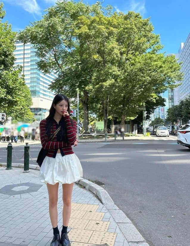 Lovelyz's Lee Mijoo Reveals Chic Outdoor Photos and Confirms Relationship with Rising Soccer Star Song Beom-keun