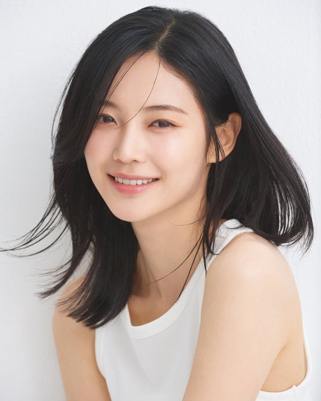 Rising Star Woo Dabi Reflects on Her Role and Journey in the Hit Drama "Jeongnyeon" - OUR K-POP